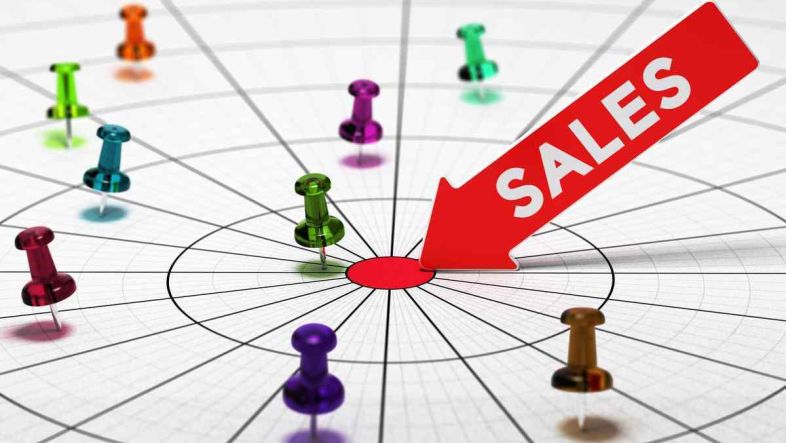 L'Externalisation Commerciale : Une Solution Clé pour les Agences Web